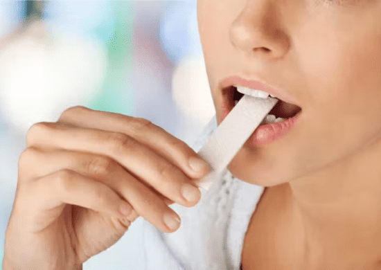 Novo chiclete antiviral promete combater gripe e herpes com eficácia de até 95%